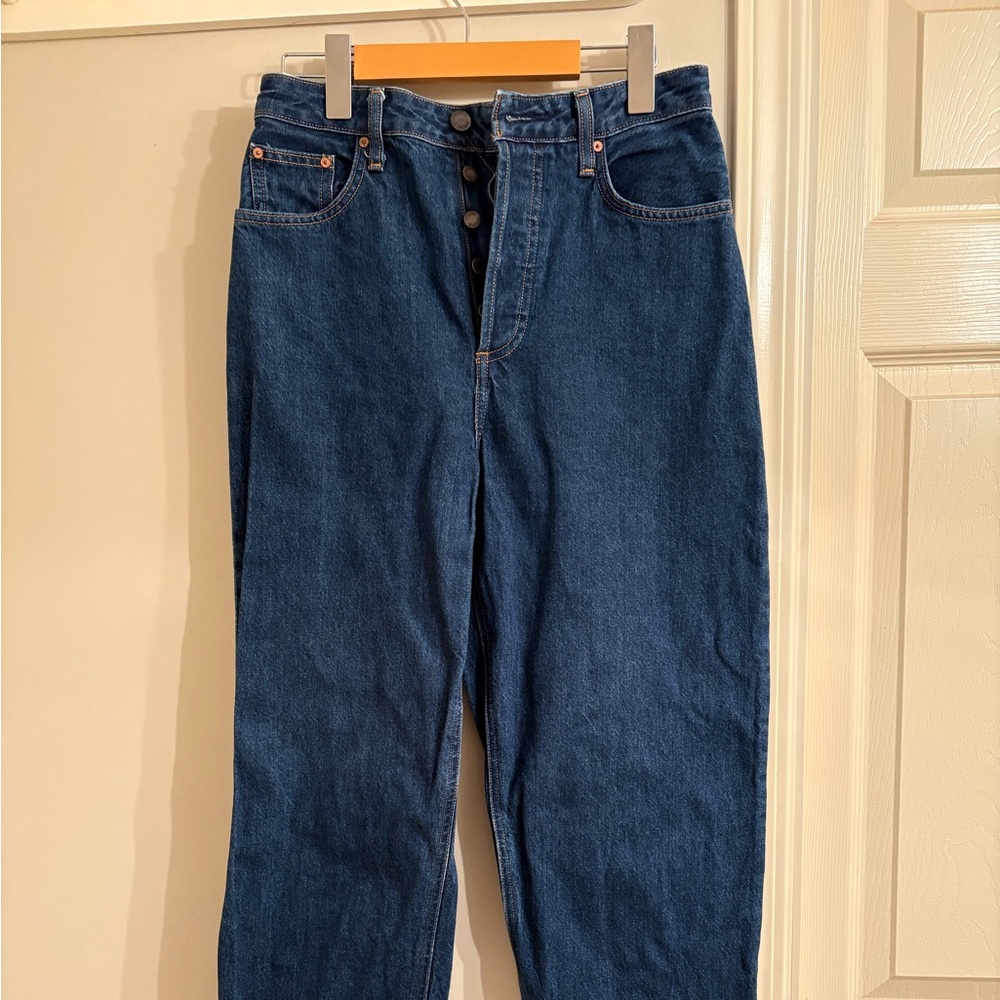 Aritzia Women's Straight Leg Jeans - Dark Blue